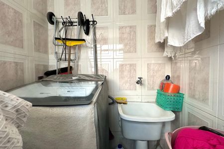 Apartamento à venda com 145m², 2 quartos e 1 vaga Apartamento à venda com 145m², 2 quartos e 1 vagaÁrea de Serviço