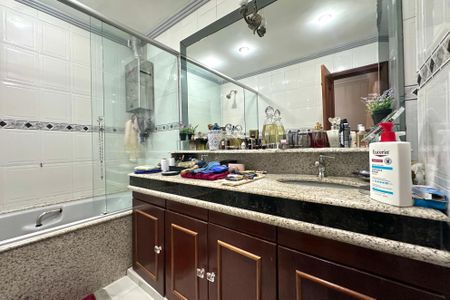 Apartamento à venda com 145m², 2 quartos e 1 vaga Apartamento à venda com 145m², 2 quartos e 1 vagaSuíte