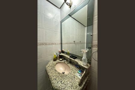 Apartamento à venda com 145m², 2 quartos e 1 vaga Apartamento à venda com 145m², 2 quartos e 1 vagaBanheiro Social