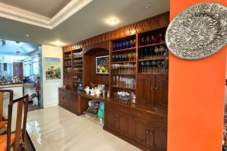 Apartamento à venda com 145m², 2 quartos e 1 vaga Apartamento à venda com 145m², 2 quartos e 1 vagaSala