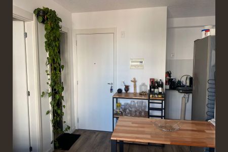 Sala de apartamento para alugar com 2 quartos, 37m² em Vila Guilherme, São Paulo