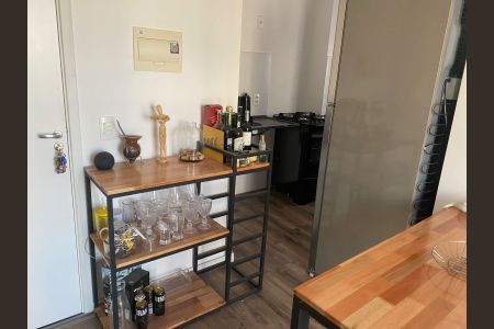Sala de apartamento para alugar com 2 quartos, 37m² em Vila Guilherme, São Paulo