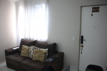 Apartamento para alugar com 48m², 2 quartos e 1 vagaSala