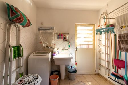 Casa à venda com 320m², 3 quartos e sem vagaÁrea de Serviço