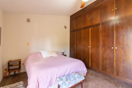 Casa à venda com 320m², 3 quartos e sem vagaSuíte 