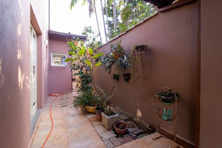 Casa à venda com 320m², 3 quartos e sem vagaÁrea comum