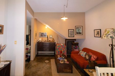 Casa à venda com 320m², 3 quartos e sem vagaSala