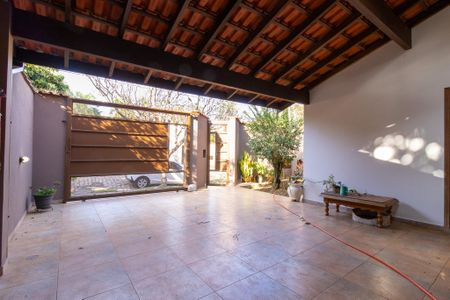 Casa à venda com 320m², 3 quartos e sem vagaÁrea comum