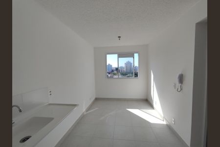 Apartamento à venda com 32m², 2 quartos e sem vaga Apartamento à venda com 32m², 2 quartos e sem vagaSala/Cozinha