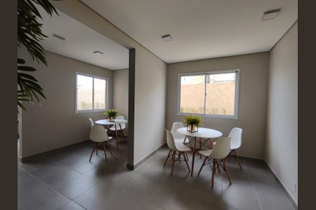 Apartamento à venda com 32m², 2 quartos e sem vaga Apartamento à venda com 32m², 2 quartos e sem vagaÁrea comum - Salão de Festas