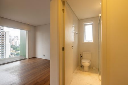 Apartamento à venda com 90m², 1 quarto e 2 vagasBanheiro da Suíte