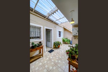 Casa à venda com 250m², 5 quartos e 3 vagasÁrea externa