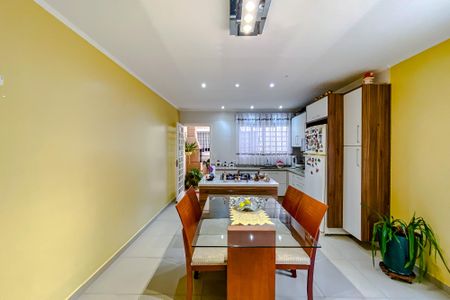 Casa à venda com 250m², 5 quartos e 3 vagasCozinha