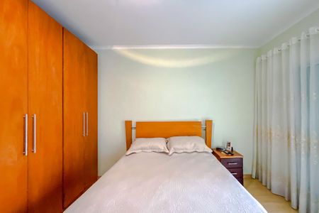 Casa à venda com 250m², 5 quartos e 3 vagasSuíte