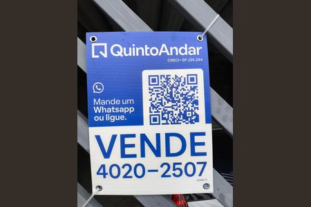 Casa à venda com 42m², 1 quarto e 1 vagaPlaquinha