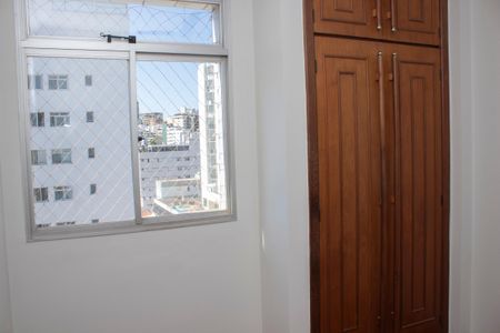 Apartamento à venda com 220m², 5 quartos e 2 vagasQuarto 1