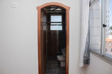 Apartamento à venda com 220m², 5 quartos e 2 vagasSuíte