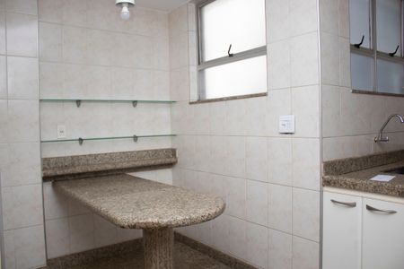 Apartamento à venda com 220m², 5 quartos e 2 vagascozinha