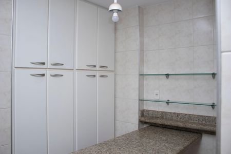 Apartamento à venda com 220m², 5 quartos e 2 vagascozinha