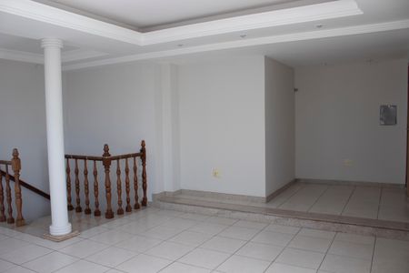 Apartamento à venda com 220m², 5 quartos e 2 vagasCobertura