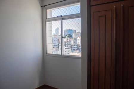 Apartamento à venda com 220m², 5 quartos e 2 vagasQuarto 1