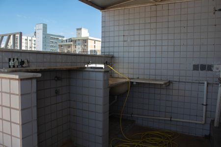 Apartamento à venda com 220m², 5 quartos e 2 vagasCobertura