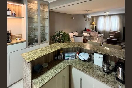 Casa de condomínio para alugar com 177m², 4 quartos e 2 vagas Casa de condomínio para alugar com 177m², 4 quartos e 2 vagasCozinha