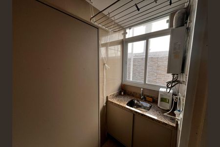 Casa de condomínio para alugar com 177m², 4 quartos e 2 vagas