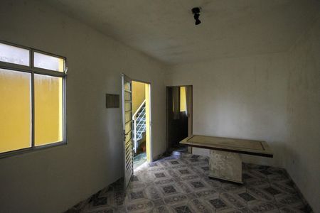 Casa para alugar com 70m², 1 quarto e 1 vaga Casa para alugar com 70m², 1 quarto e 1 vagaSala