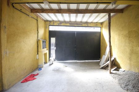 Casa para alugar com 70m², 1 quarto e 1 vaga Casa para alugar com 70m², 1 quarto e 1 vagaGaragem