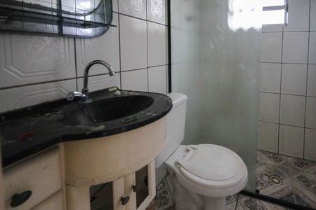 Casa para alugar com 70m², 1 quarto e 1 vaga Casa para alugar com 70m², 1 quarto e 1 vagaBanheiro