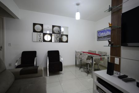 Apartamento à venda com 56m², 2 quartos e 1 vagaSala