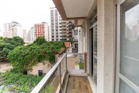 Apartamento à venda com 180m², 4 quartos e 2 vagasVaranda do Quarto