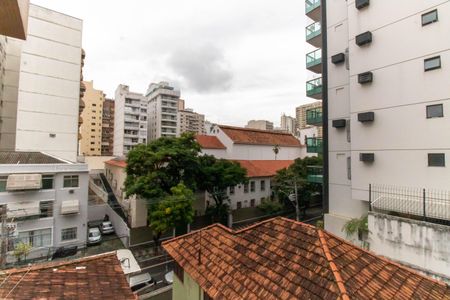 Apartamento à venda com 180m², 4 quartos e 2 vagasVista da Suíte 1
