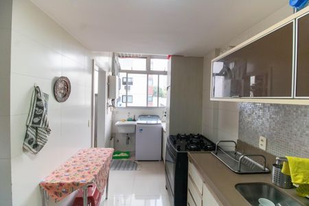 Apartamento à venda com 180m², 4 quartos e 2 vagasCozinha e Área de Serviço