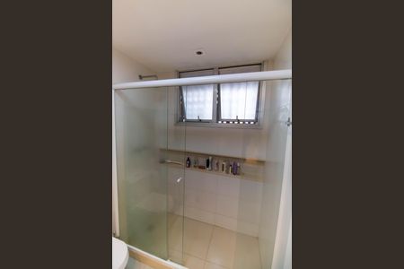 Apartamento à venda com 180m², 4 quartos e 2 vagasBanheiro da Suíte 1