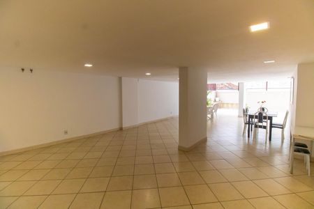 Apartamento à venda com 180m², 4 quartos e 2 vagasÁrea comum