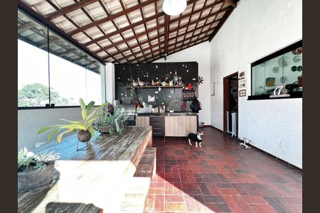 Casa de condomínio à venda com 232m², 3 quartos e 3 vagasÁrea Gourmet