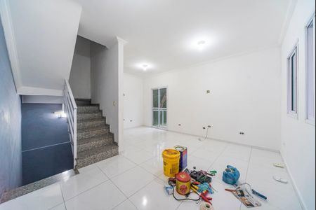 Casa de condomínio para alugar com 123m², 3 quartos e 3 vagasSala