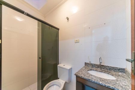 Casa de condomínio para alugar com 123m², 3 quartos e 3 vagasBanheiro Social