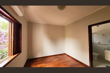 Casa de condomínio à venda com 700m², 3 quartos e 3 vagasSuíte 3,