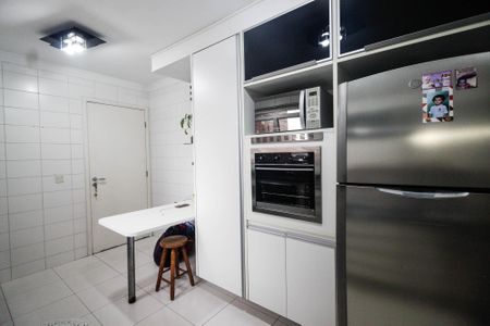 Apartamento à venda com 123m², 3 quartos e 2 vagasCozinha