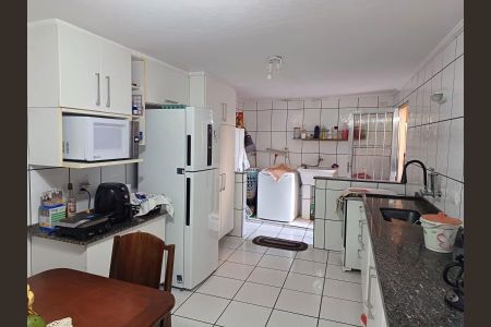 Casa à venda com 170m², 3 quartos e 2 vagas Casa à venda com 170m², 3 quartos e 2 vagasFoto 25