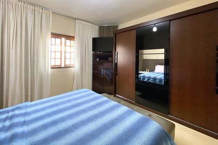 Casa para alugar com 417m², 5 quartos e 4 vagas Casa para alugar com 417m², 5 quartos e 4 vagasSuite 1