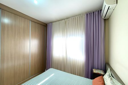 Casa para alugar com 417m², 5 quartos e 4 vagas Casa para alugar com 417m², 5 quartos e 4 vagasQuarto 4