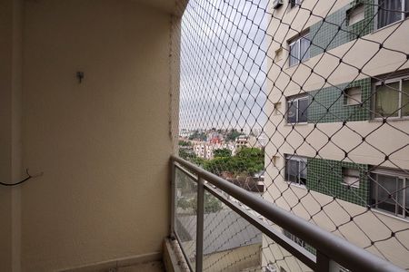 Apartamento para alugar com 70m², 3 quartos e 1 vaga Apartamento para alugar com 70m², 3 quartos e 1 vagaVaranda