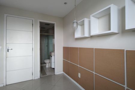 Apartamento para alugar com 70m², 3 quartos e 1 vaga Apartamento para alugar com 70m², 3 quartos e 1 vagaSuíte