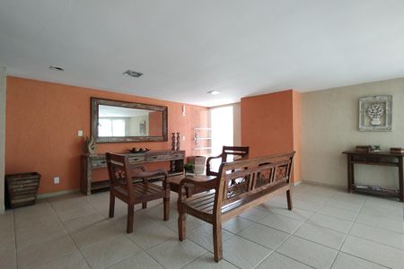 Apartamento para alugar com 70m², 3 quartos e 1 vaga Apartamento para alugar com 70m², 3 quartos e 1 vagaHall de entrada