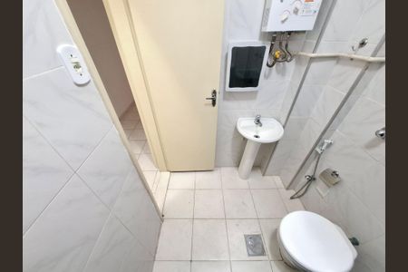 Apartamento à venda com 37m², 1 quarto e sem vaga Apartamento à venda com 37m², 1 quarto e sem vagaBanheiro