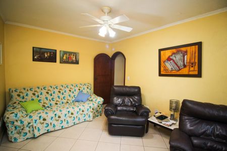 Casa à venda com 291m², 3 quartos e 3 vagasSala 2